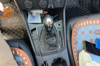 Volkswagen Lavida 2022, 29700 км, за 9587 USD - фото 14