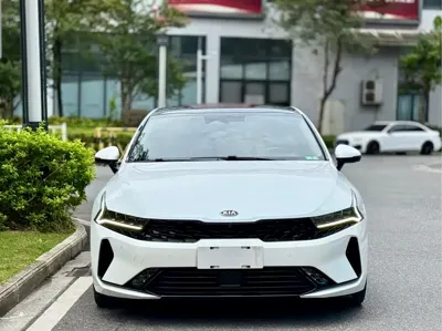 Kia K5 2021, 110000 км, за 8233.8 USD
