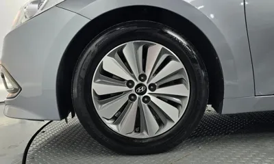 Hyundai Grandeur 2016, 156465 км, за 3876.27 USD