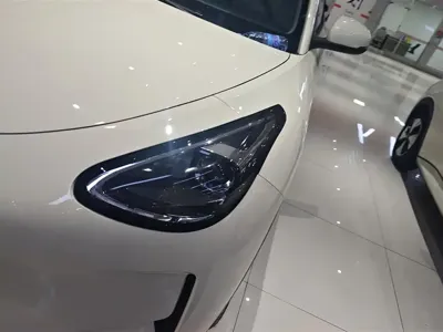 Galaxy Starburst 2025, 6800 км, за 8290.05 USD