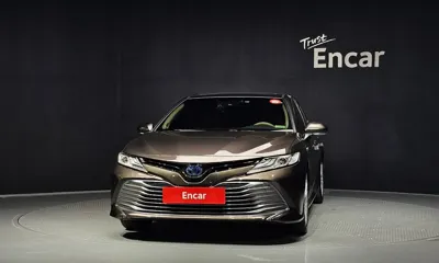 Toyota Camry 2020, 66054 км, за 17651.31 USD