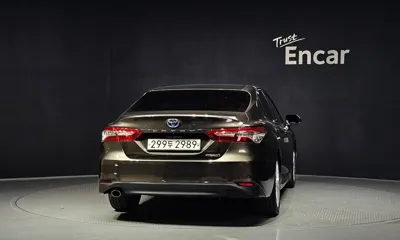 Toyota Camry 2020, 66054 км, за 17651.31 USD