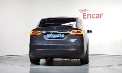 Tesla Model X 2020, 56483 км, за 51116.73 USD