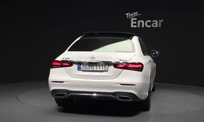 Mercedes-Benz E-Class 2021, 73269 км, за 23069.82 USD