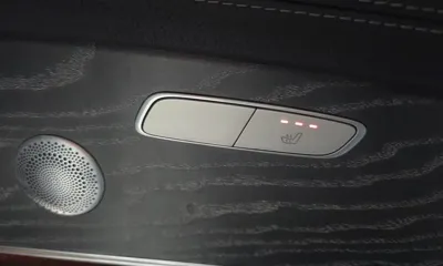 Mercedes-Benz E-Class 2021, 73269 км, за 23069.82 USD - фото 19