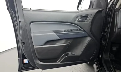 ChevroletGMDaewoo Colorado 2022, 23595 км, за 20830.88 USD - фото 24