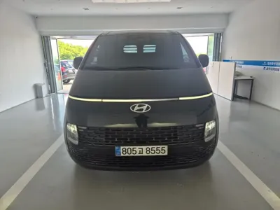 Hyundai Staria · 2025 год
