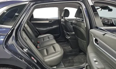 Hyundai Grandeur 2020, 99925 км, за 15688.59 USD - фото 12