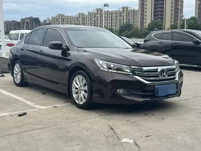 Honda Accord 2014, 85000 км, за 6167.97 USD