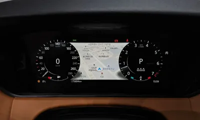 Land Rover Range Rover Velar 2021, 75694 км, за 35011.56 USD - фото 8