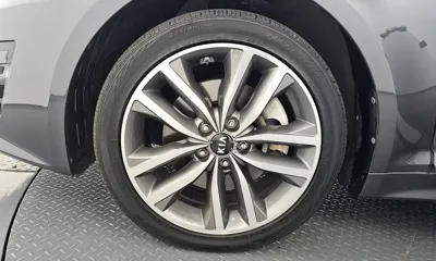 Kia K5 2014, 138230 км, за 4875.51 USD