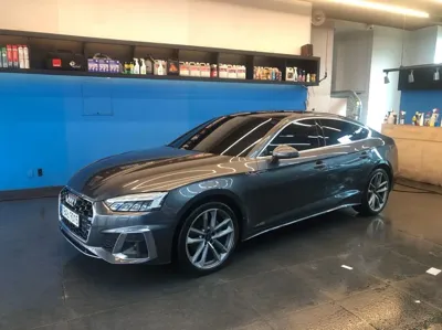 Audi A5 · 2021 год