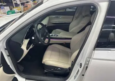 Genesis GV70 2023, 59551 км, за 5314.65 USD