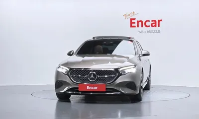 Mercedes-Benz E-Class 2025, 12050 км, за 39621.92 USD