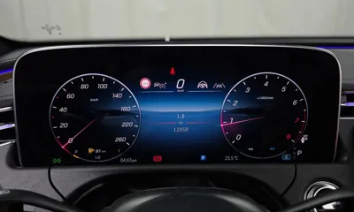 Mercedes-Benz E-Class 2025, 12050 км, за 39621.92 USD - фото 8