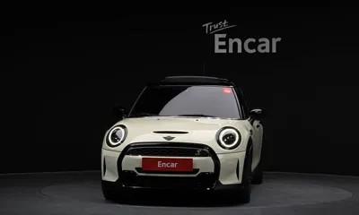 MINI Cooper 2022, 15057 км, за 16218.53 USD