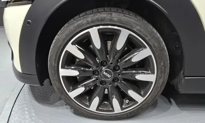 MINI Cooper 2022, 15057 км, за 16218.53 USD