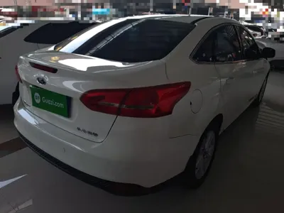 Ford Focus 2016, 101100 км, за 3456.91 USD