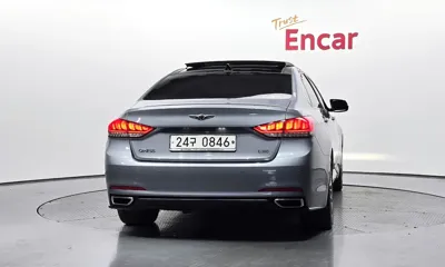 Hyundai Genesis 2016, 85782 км, за 11027.96 USD