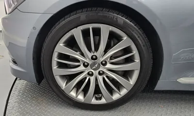 Hyundai Genesis 2016, 85782 км, за 11027.96 USD