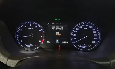 Hyundai Genesis 2016, 85782 км, за 10944.63 USD - фото 8