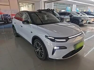 Leapmotor Leapmotor C11 2025, 21600 км, за 18839.69 USD