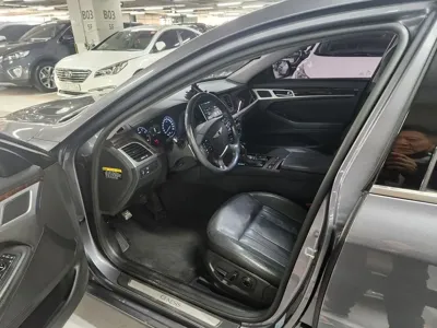 Hyundai Genesis 2015, 114752 км, за 6960.71 USD - фото 7