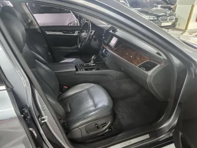 Hyundai Genesis 2015, 114752 км, за 6960.71 USD - фото 13