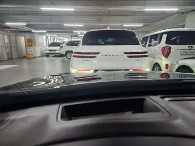 Hyundai Genesis 2015, 114752 км, за 6960.71 USD - фото 18