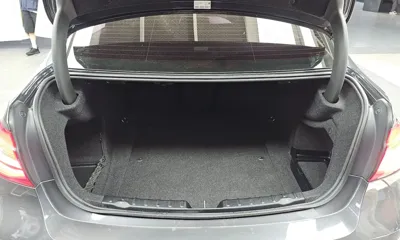 BMW 3-Series 2017, 54471 км, за 12275.17 USD - фото 20