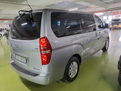 Hyundai Starex 2019, 66619 км, за 9888.12 USD - фото 2