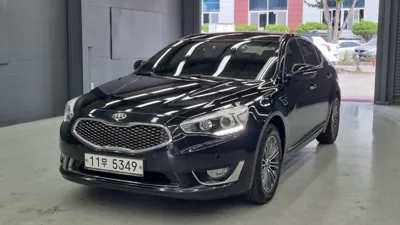 Kia K7 · 2015 год