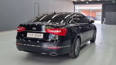 Kia K7 2015, 126976 км, за 4266.77 USD