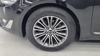 Kia K7 2015, 126976 км, за 4266.77 USD - фото 18