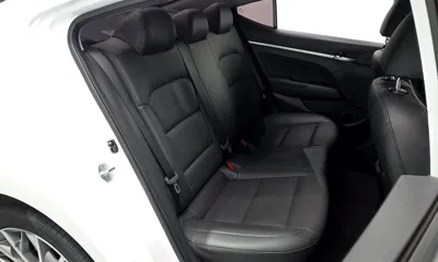 Hyundai Avante 2020, 44204 км, за 8925.09 USD - фото 12