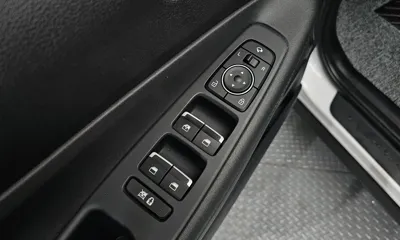 Hyundai Santafe 2020, 59389 км, за 14236.73 USD - фото 12