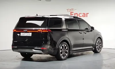 Kia Canival 2023, 40427 км, за 21390.71 USD