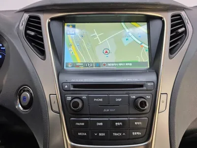 Hyundai Grandeur 2014, 166763 км, за 3832.18 USD - фото 20