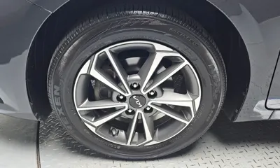 Kia K3 2024, 26778 км, за 11684.39 USD