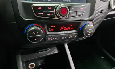 Kia K3 2013, 97090 км, за 3843.65 USD - фото 16