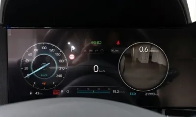 Hyundai Avante 2025, 21993 км, за 15731.65 USD - фото 8