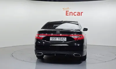 Hyundai Grandeur 2017, 135938 км, за 4818.65 USD