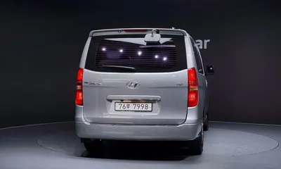 Hyundai Starex 2016, 48965 км, за 7947.01 USD