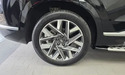 Hyundai Santafe 2021, 100232 км, за 15426.02 USD