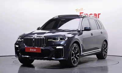 BMW X7 · 2022 год