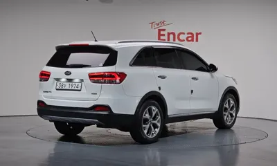 Kia Sorento 2016, 106705 км, за 8407.77 USD