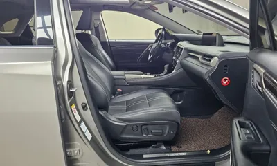 Lexus RX 2017, 101848 км, за 27504.27 USD - фото 26