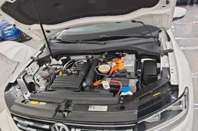 Volkswagen Tiguan L New Energy 2020, 86199 км, за 15722 USD - фото 24