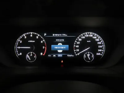 Genesis G90 2019, 92000 км, за 21019.43 USD - фото 8
