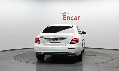 Mercedes-Benz E-Class 2019, 87079 км, за 16849.56 USD
